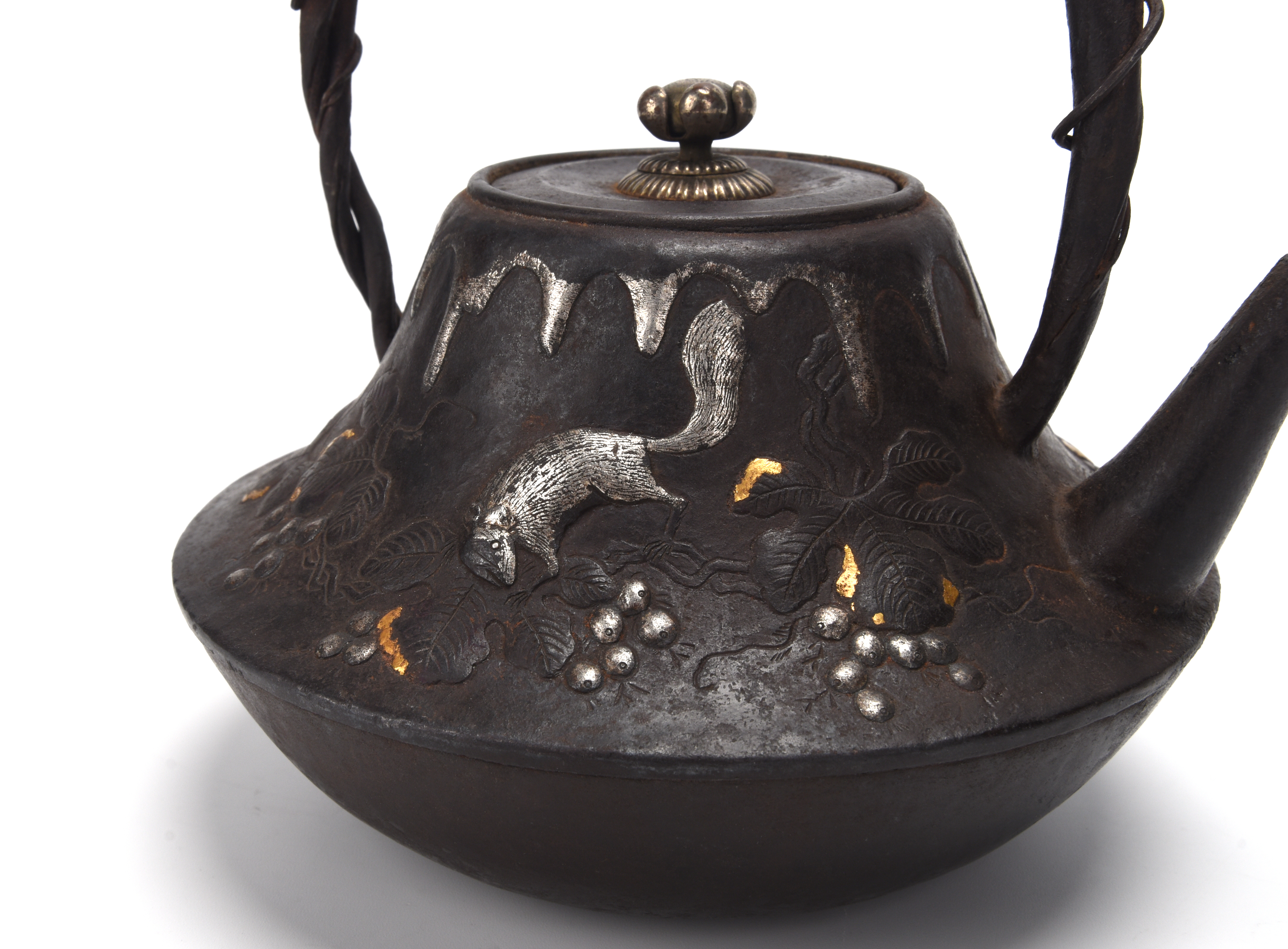 珍品、旧蔵、チベット所蔵、工芸造糸締めはめ込み宝石鎏金転経輪、経巻が入っておる 珍品、旧蔵、チベット所蔵、工芸造糸締めはめ込み宝石鎏金転経輪