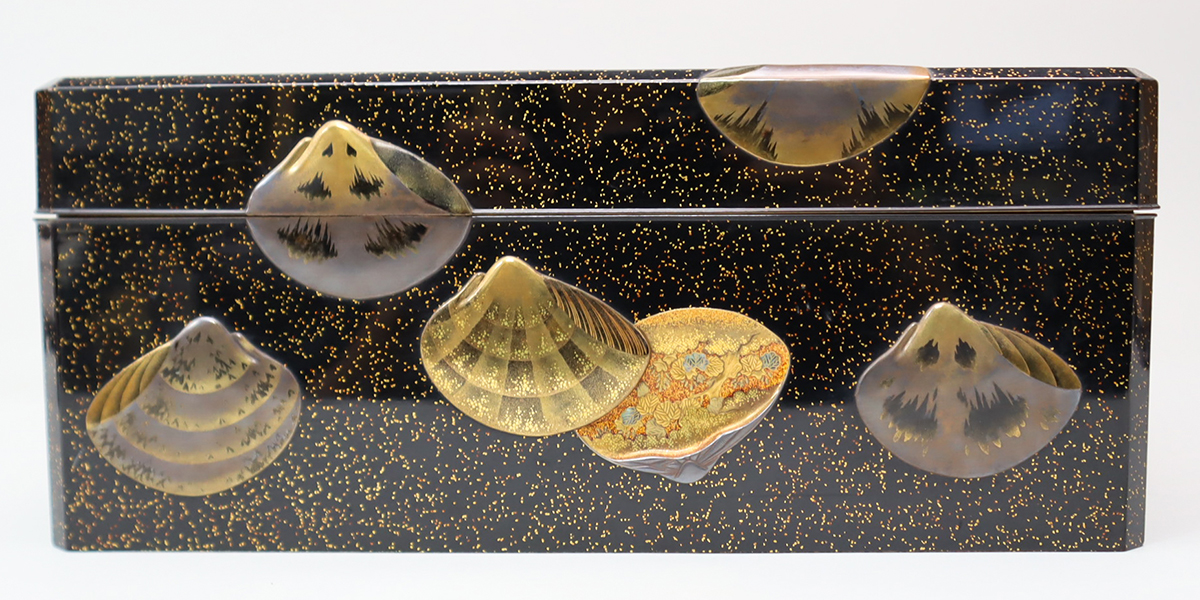 貨幣博物館 | 蒔絵貝尽くし図文箱・硯箱セット（明治時代） ※古