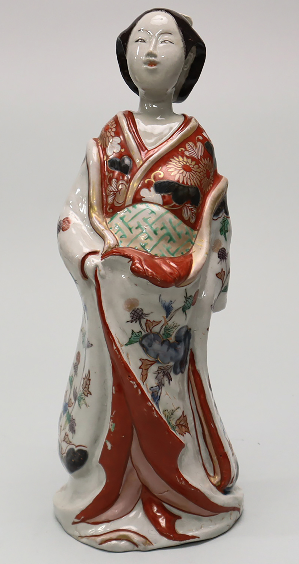 貨幣博物館 | 古伊万里色絵美人人形置物（江戸時代・1700～1740年頃