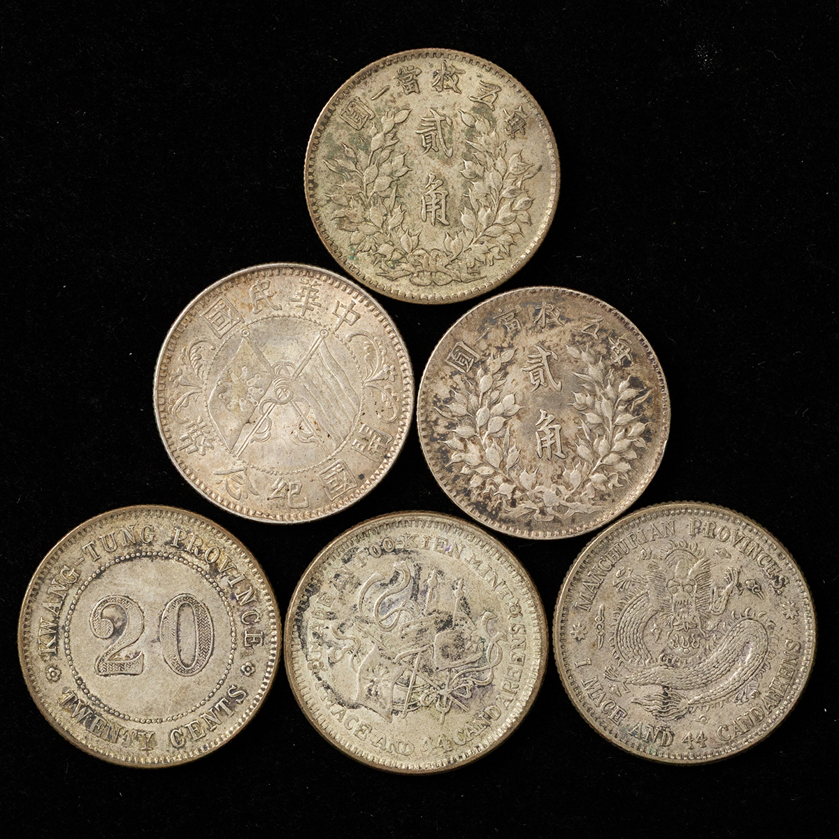 中国 151 シャワーズ コイン 金色 シークレット 中国 151 コダック コイン 金色 シークレット - メルカリ